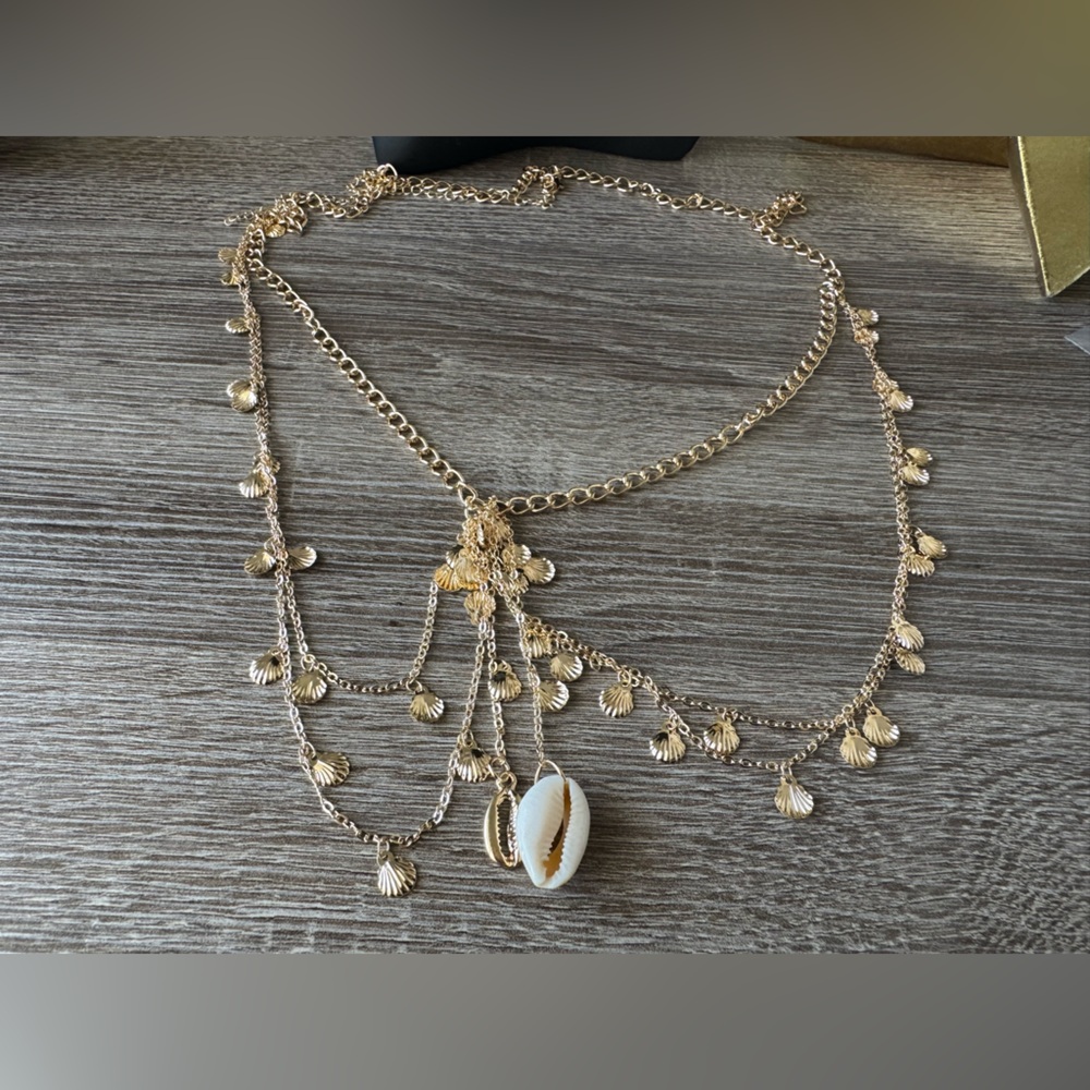Gold Shell Charm Belt N899 - Picture 3 of 4
